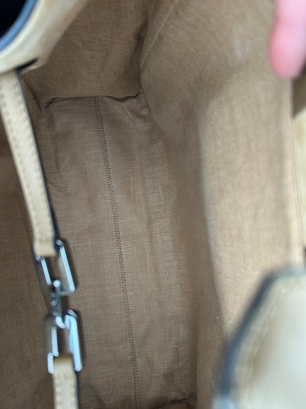 Fendi: a Shagreen 2Jours Tote - Picture 4 of 16